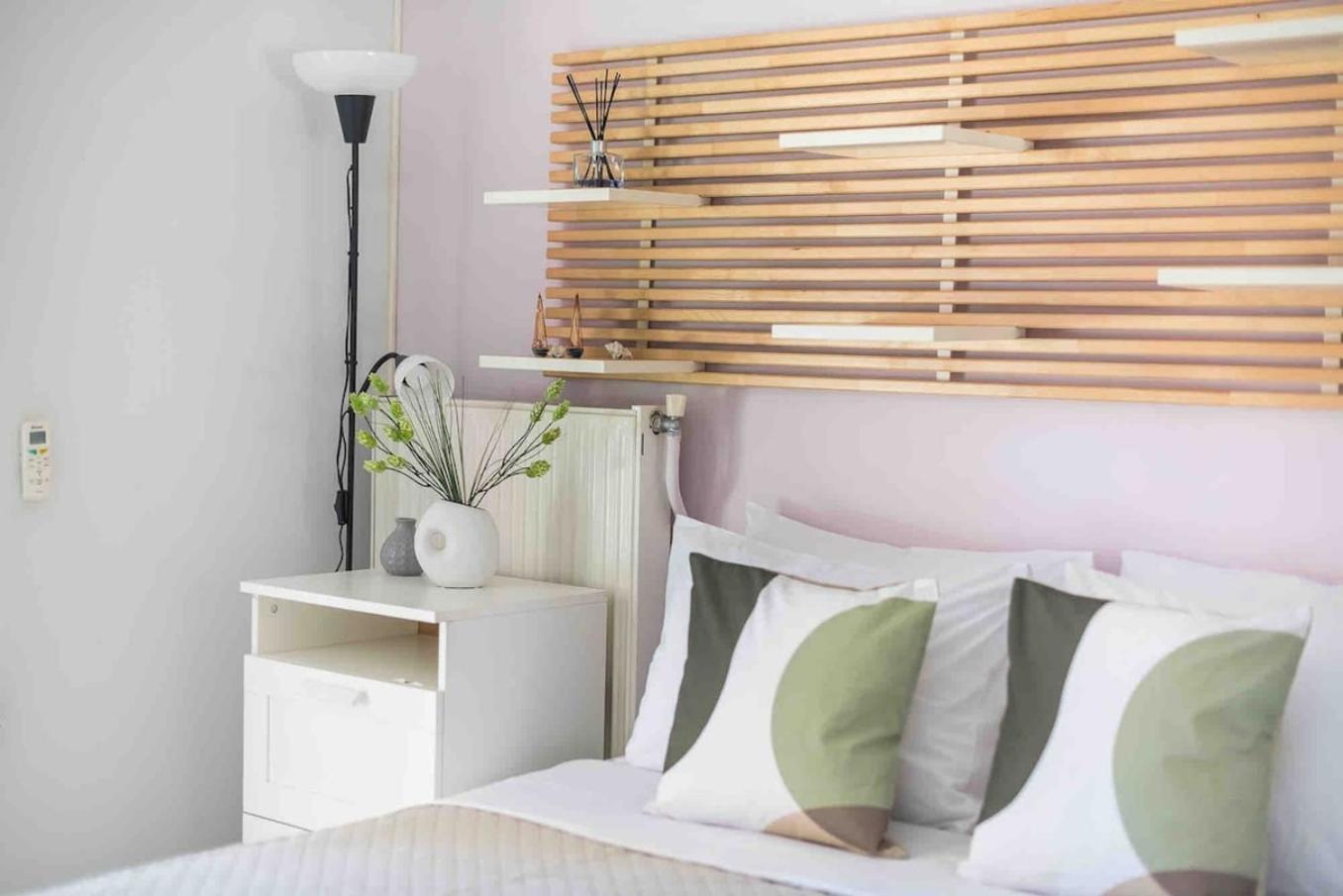 Appartement In The Alimos Marina